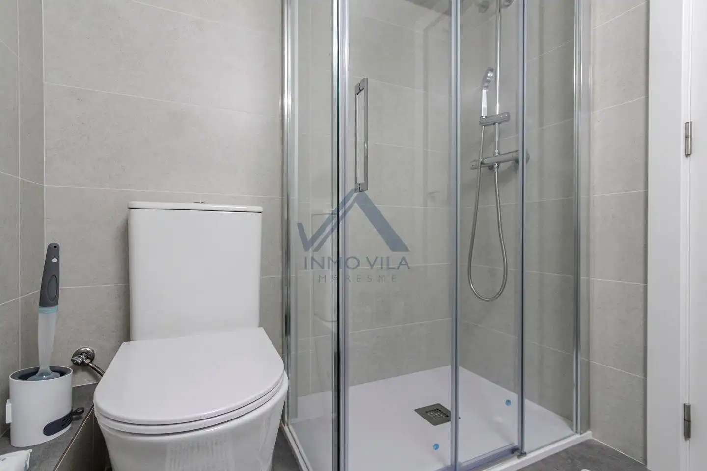 Baño de Piso en venta en Mataró con Aire acondicionado y Terraza