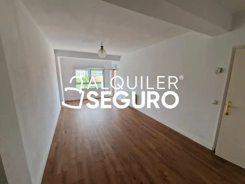 Habitación de Piso de alquiler en Móstoles con Calefacción y Terraza