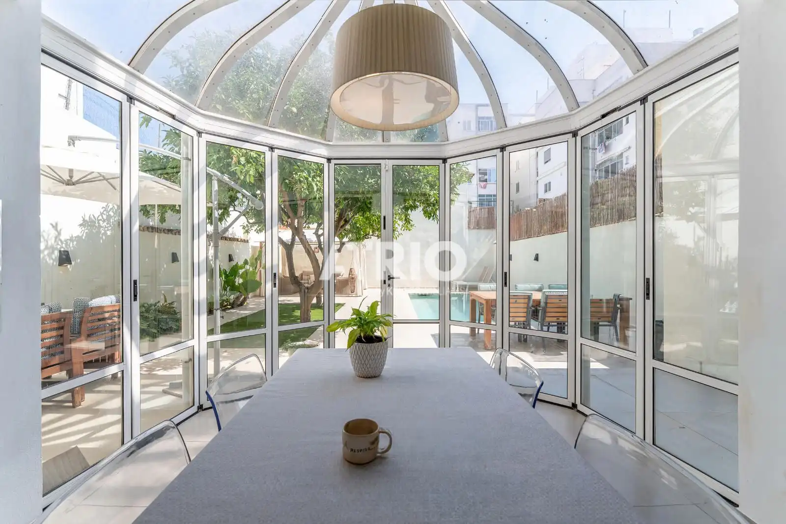 Terrasse von Haus oder Chalet zum Verkauf in  Palma de Mallorca mit Klimaanlage, Privatgarten und Terrasse