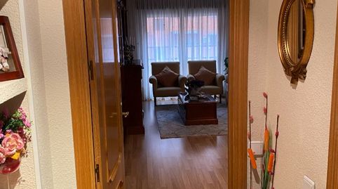 Para entrar a vivir, rodeada de todos los servicios necesarios. Vivienda muy cuidada, amplia y una buena distribución., imatge 2