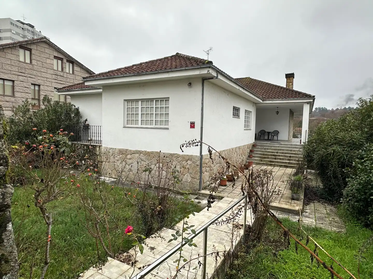 Xalet amb terrassa en venda a Rúa Ramón María Aller Ulloa 6