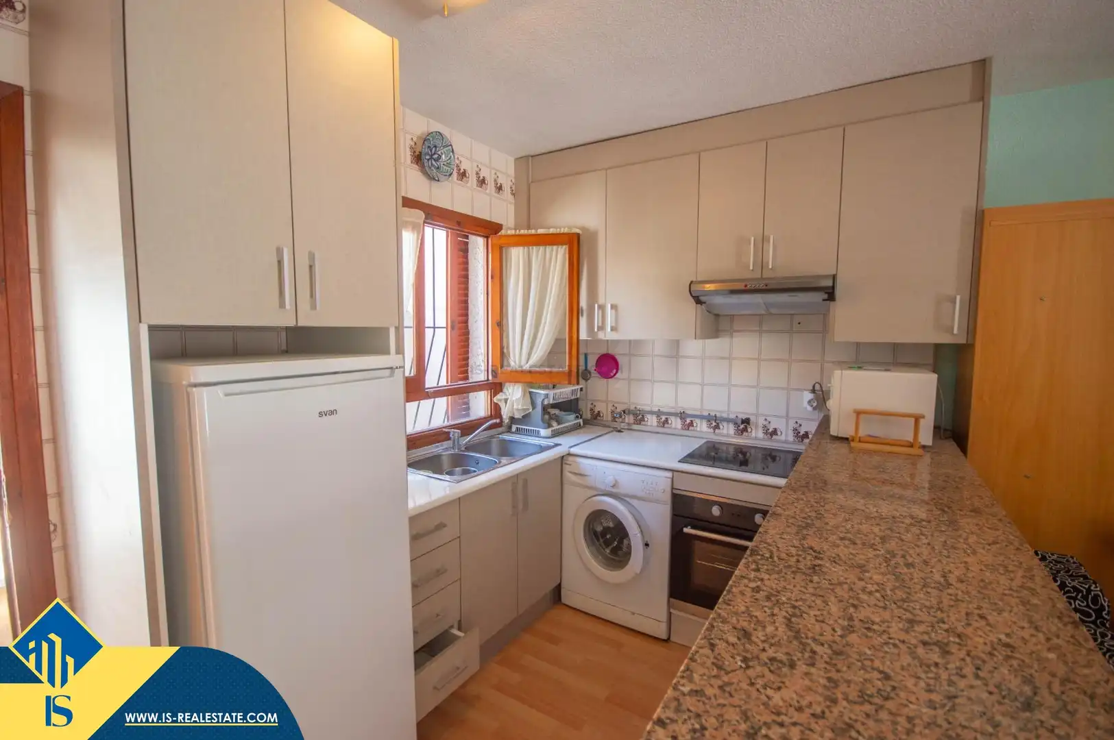 Cocina de Casa o chalet en venta en Torrevieja con Aire acondicionado, Jardín privado y Terraza