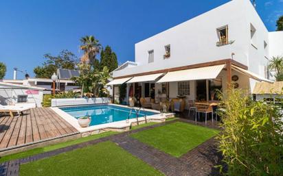 Vista exterior de Casa o xalet en venda en Empuriabrava amb Aire condicionat, Calefacció i Jardí privat