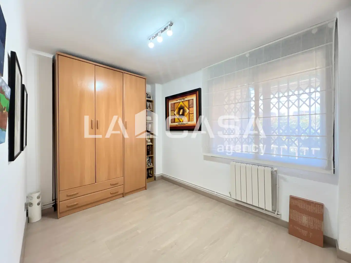 Piso en venta en Badalona con Calefacción y Balcón