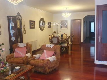Casa amb balcó en venda a de Lugo
