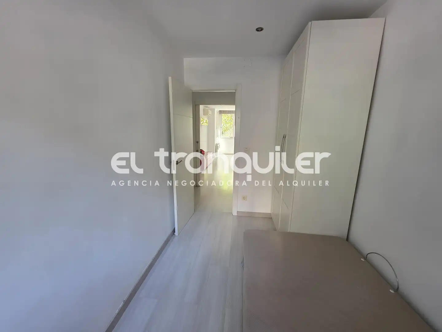 Bedroom of Flat for rent in Madrid  with Air Conditioner, Furnished and Washing machine