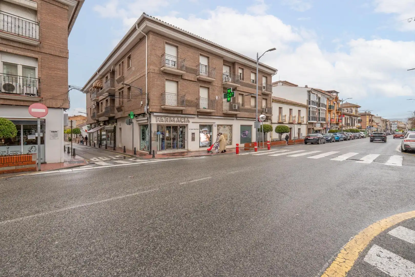 Vista exterior de Local en venta en Armilla con Aire acondicionado