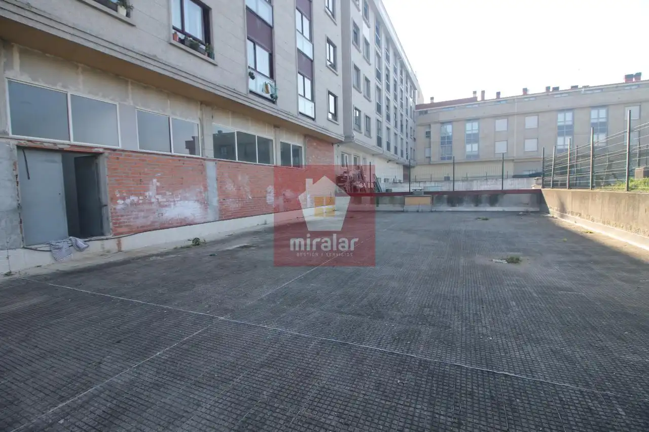 Gewerbefläche zur Miete in Salvaterra de Miño, imagen 2