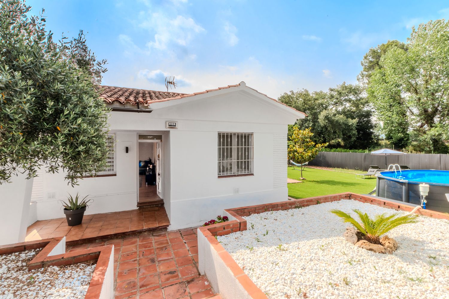 Jardí de Casa o xalet en venda en Cerdanyola del Vallès amb Calefacció, Jardí privat i Terrassa
