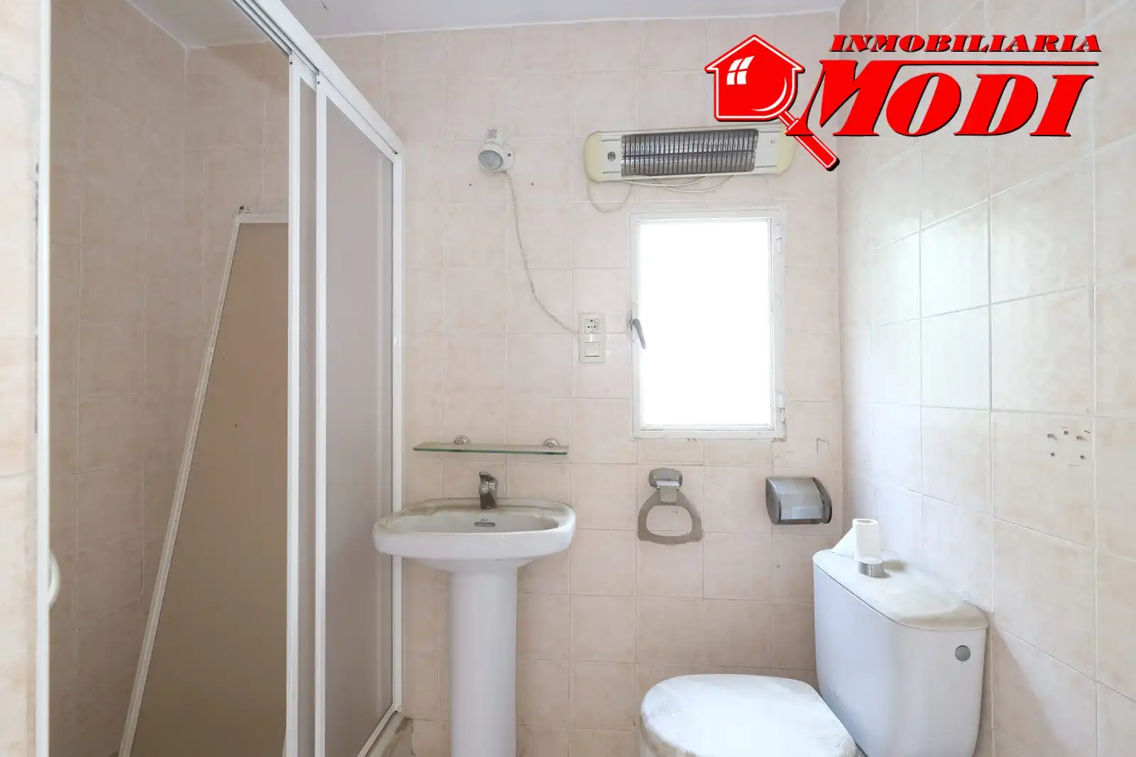 Bathroom of Houses for sale in Padul  with Private garden, Terrace and Balcony