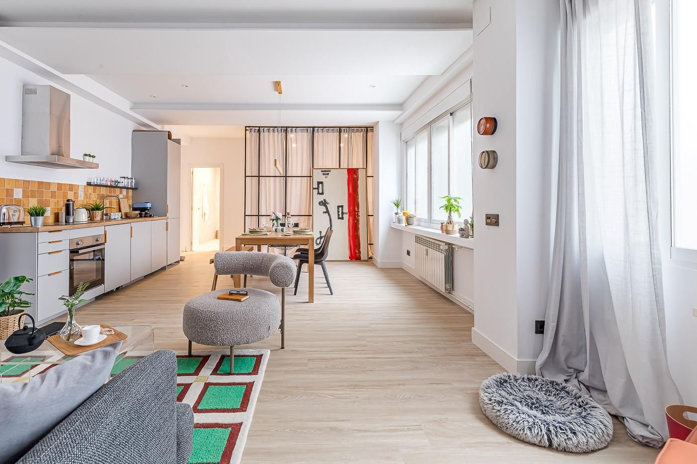 Living room of Apartment for sale in  Madrid Capital  with Air Conditioner and Heating