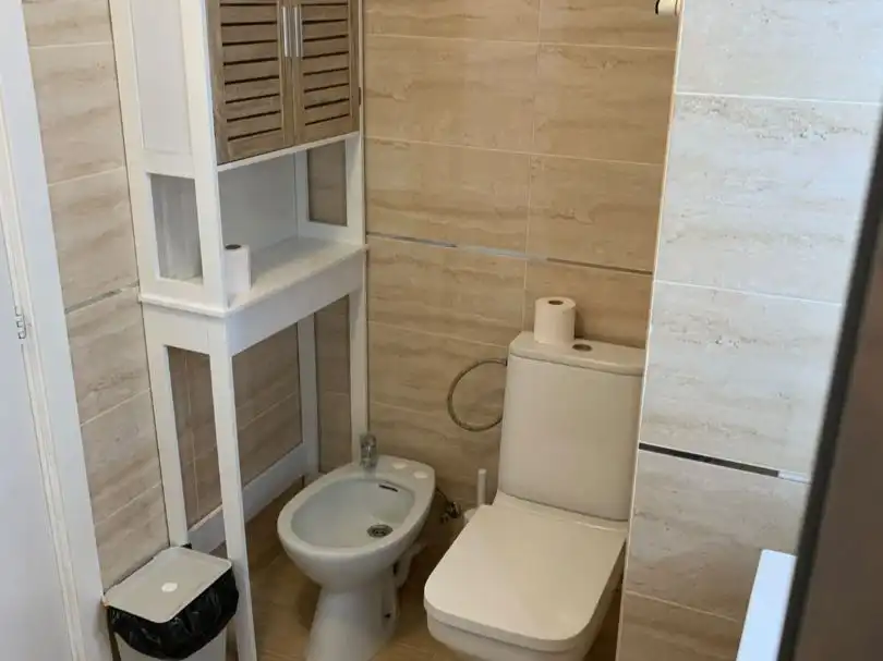 Bathroom of Flat for rent in  Palma de Mallorca  with Parquet flooring, Oven and Microwave
