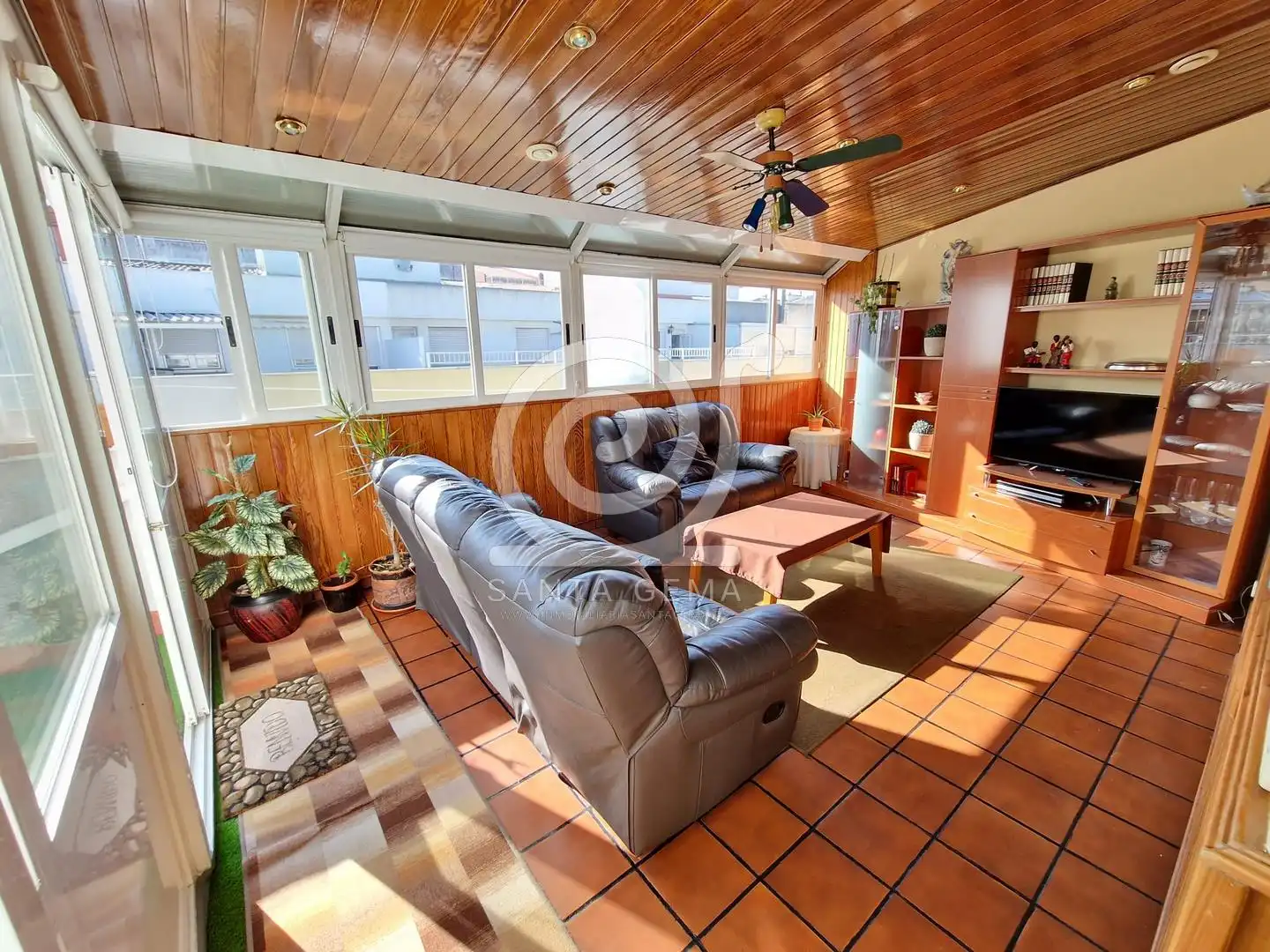 Living room of Flat for sale in A Coruña Capital   with Heating, Terrace and Furnished