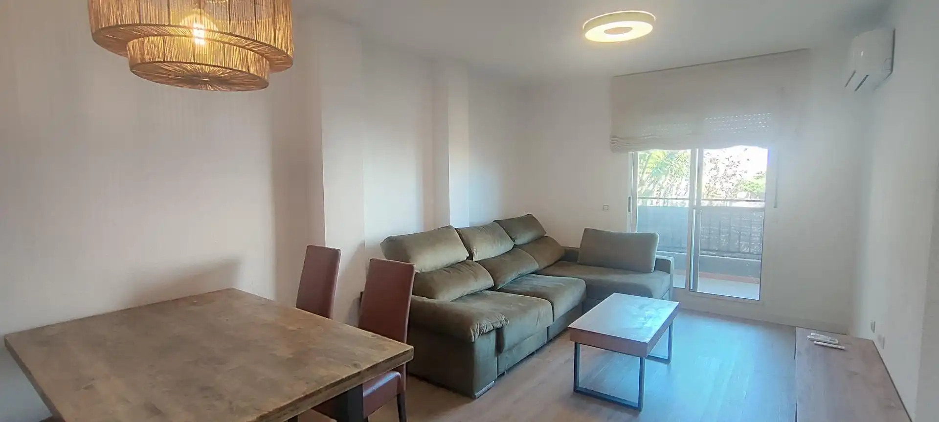 Wohnzimmer von Wohnung zur Miete in Albal mit Klimaanlage, Heizung und Terrasse