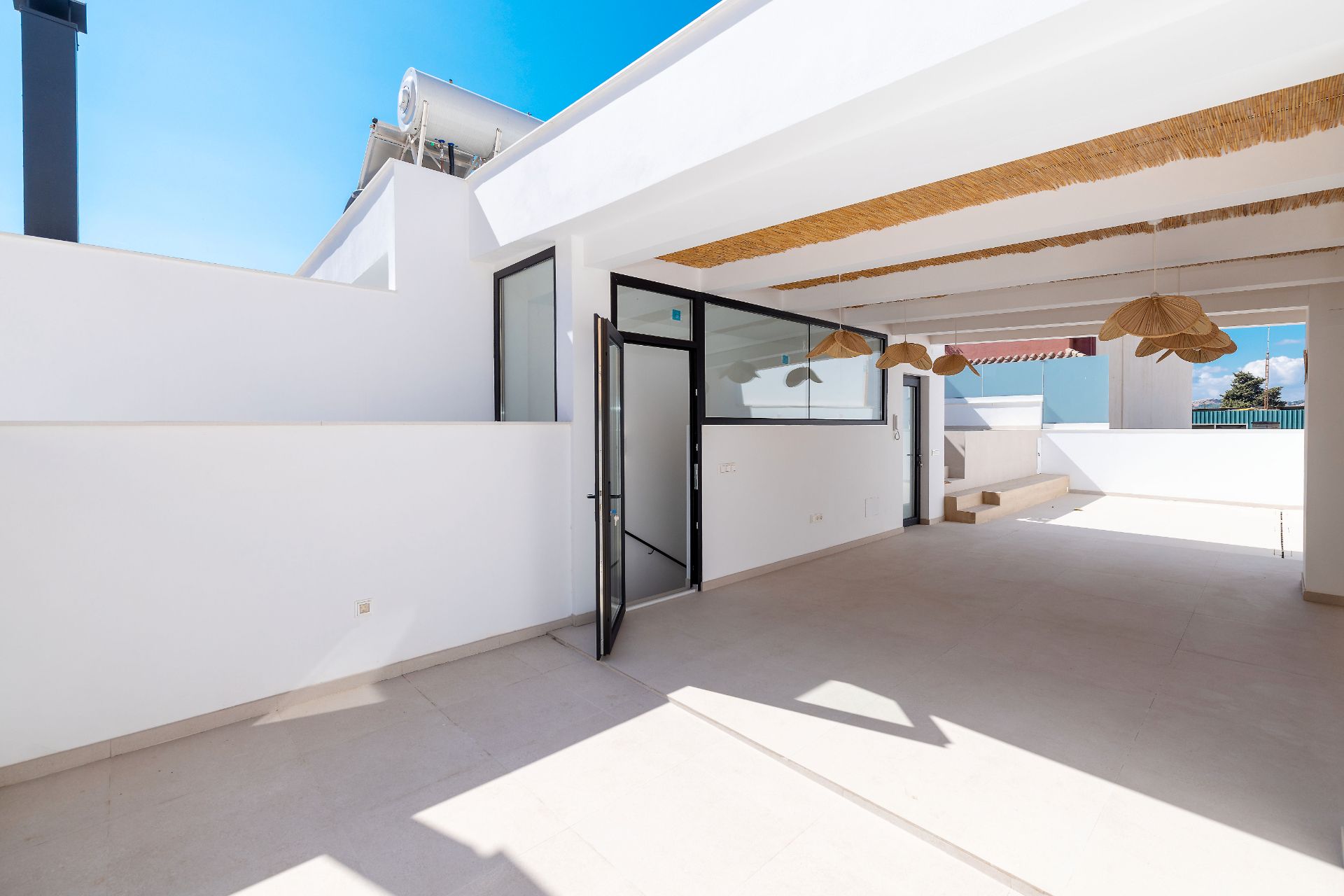 Exterior view of Single-family semi-detached for sale in Málaga Capital  with Air Conditioner, Heating and Terrace
