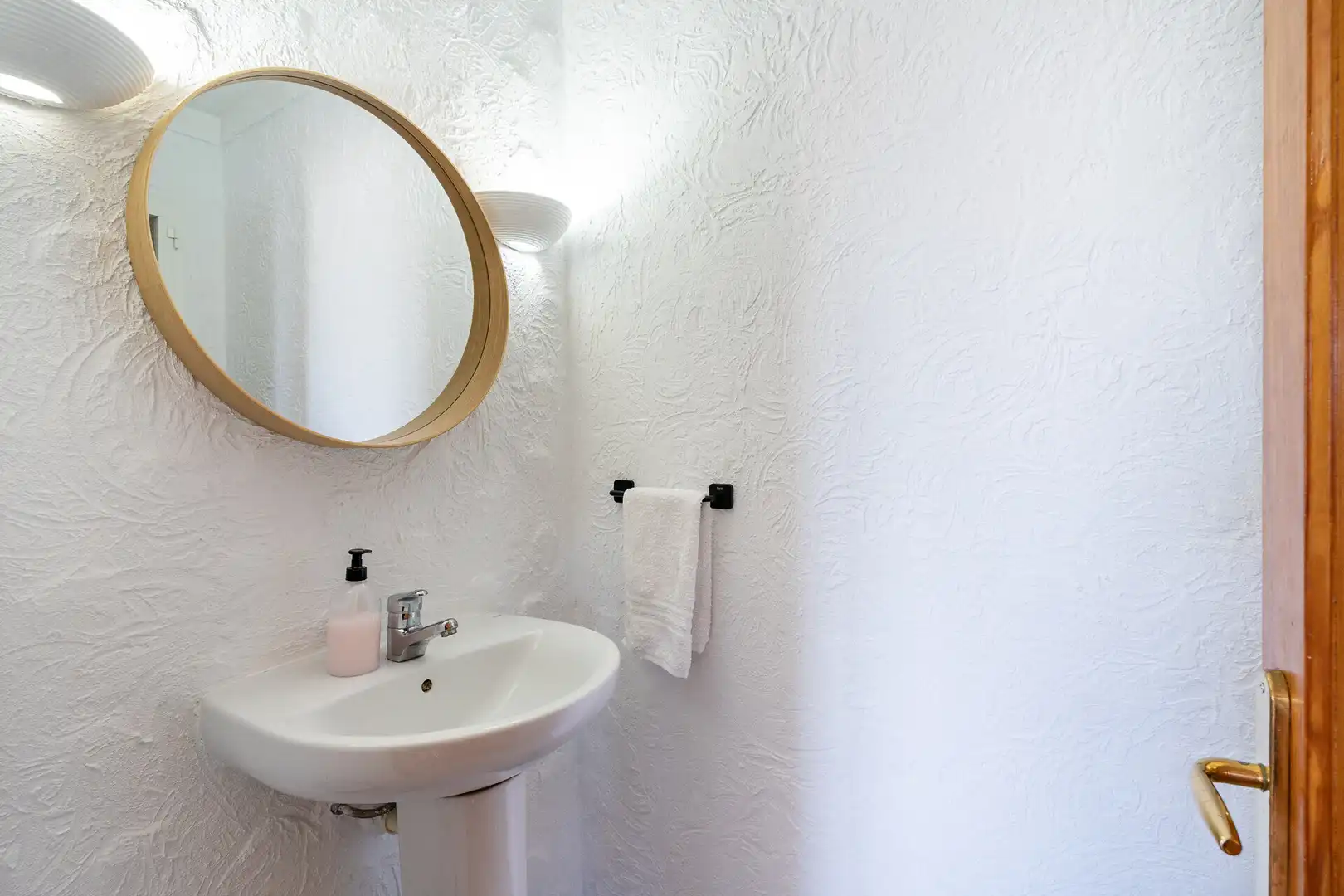Baño de Piso de alquiler en Calvià con Aire acondicionado, Calefacción y Terraza