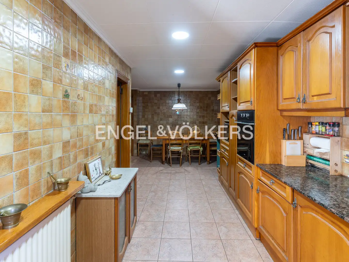 Cocina de Casa o chalet en venta en Mollet del Vallès con Aire acondicionado, Calefacción y Jardín privado