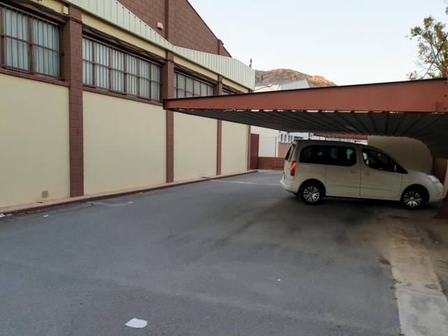 Nave industrial en Alquiler en Campo Alto - Club de Campo