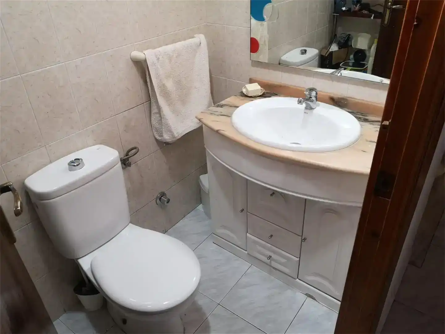 Bathroom of Detached homes for sale in Baza, Granada