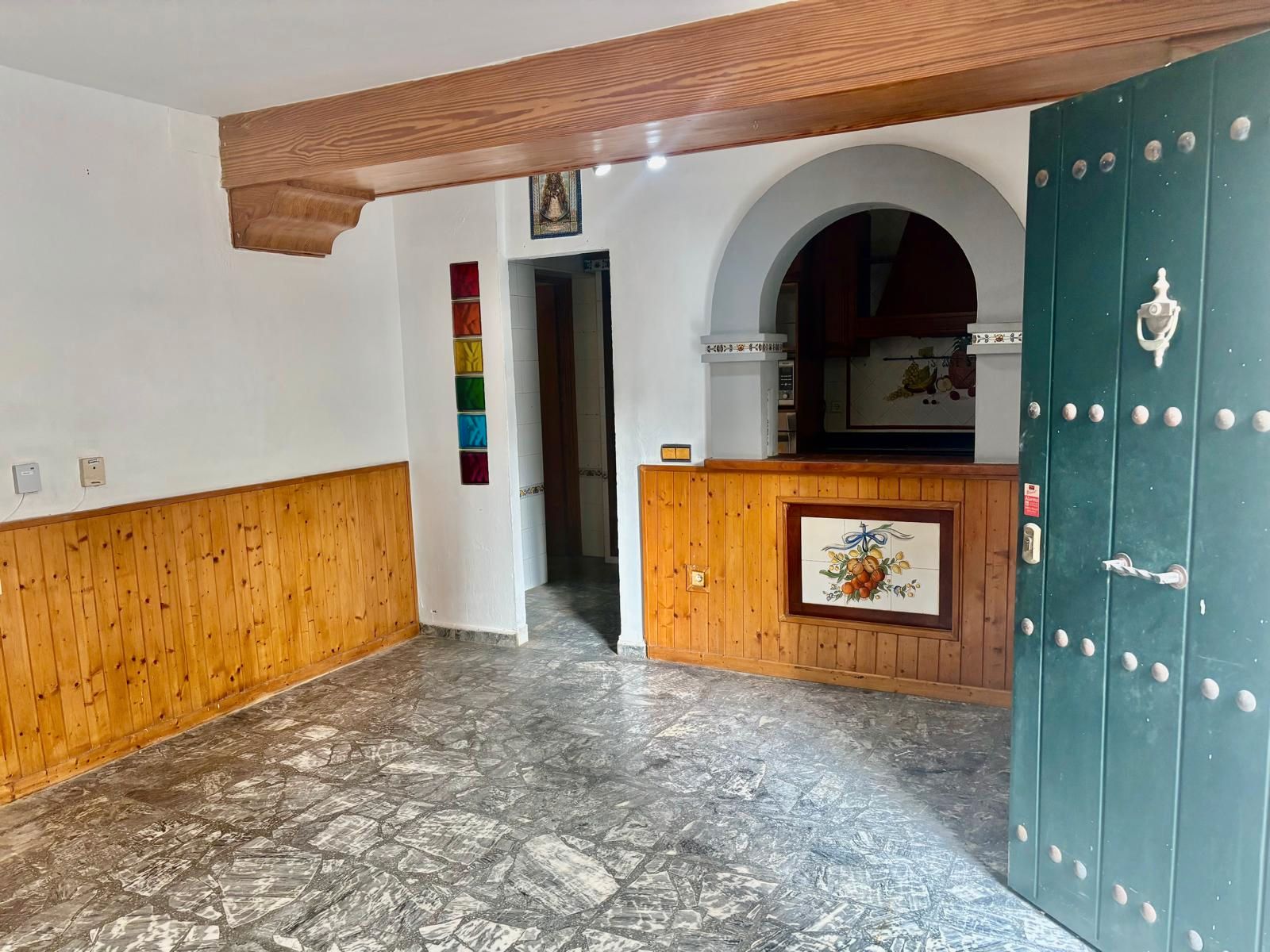 Planta baja for sale in Marbella  with Oven and Microwave