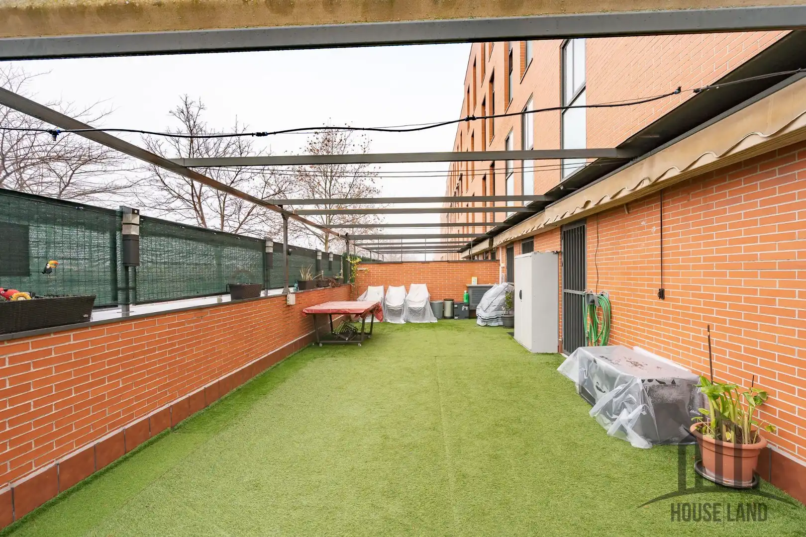 Terrassa de Casa o xalet en venda en Paracuellos de Jarama amb Aire condicionat, Calefacció i Jardí privat