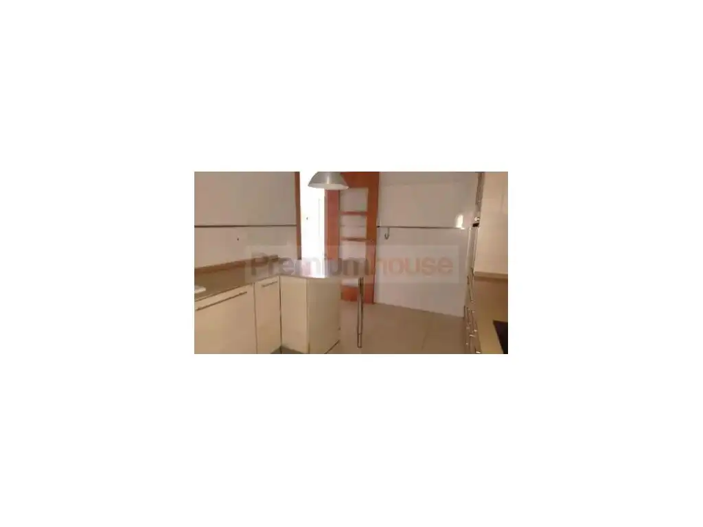 House with pool for sale in Calle Auguste Renoir, imagen 7