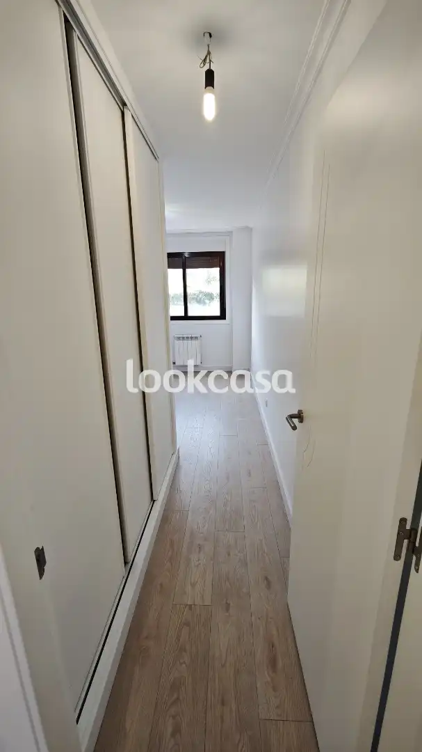 Habitación de Piso en venta en Poio con Calefacción, Parquet y Horno