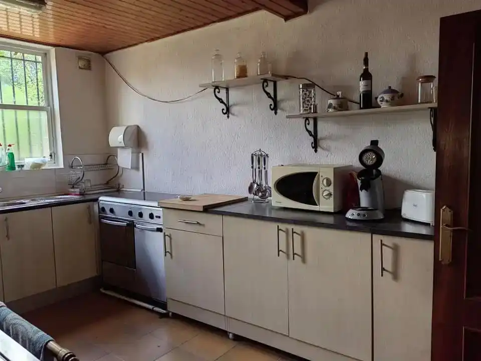 Cocina de Casa o chalet en venta en Monterroso con Jardín privado, Piscina y Amueblado