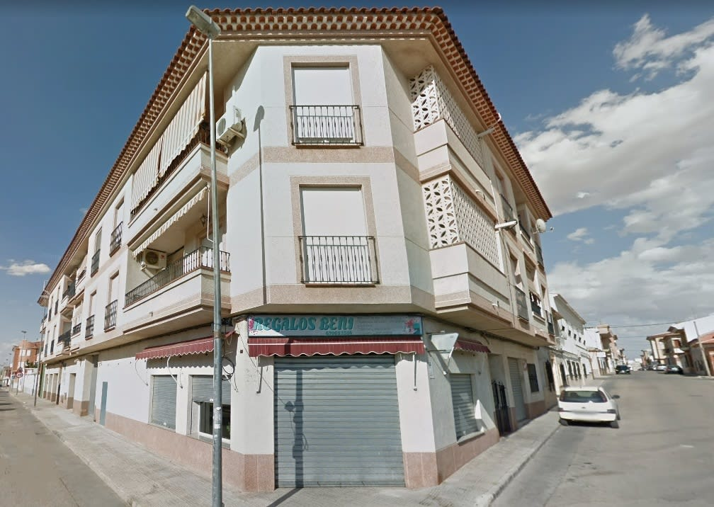 Garage for sale in Villarrobledo