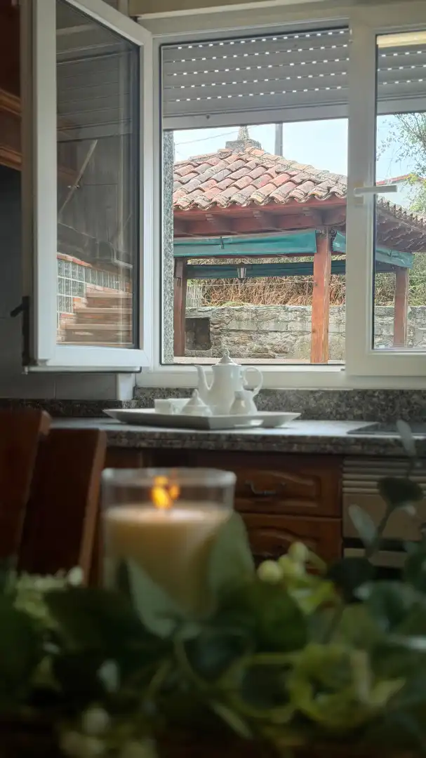 Cuina de Casa o xalet en venda en Carreño amb Calefacció, Jardí privat i Terrassa