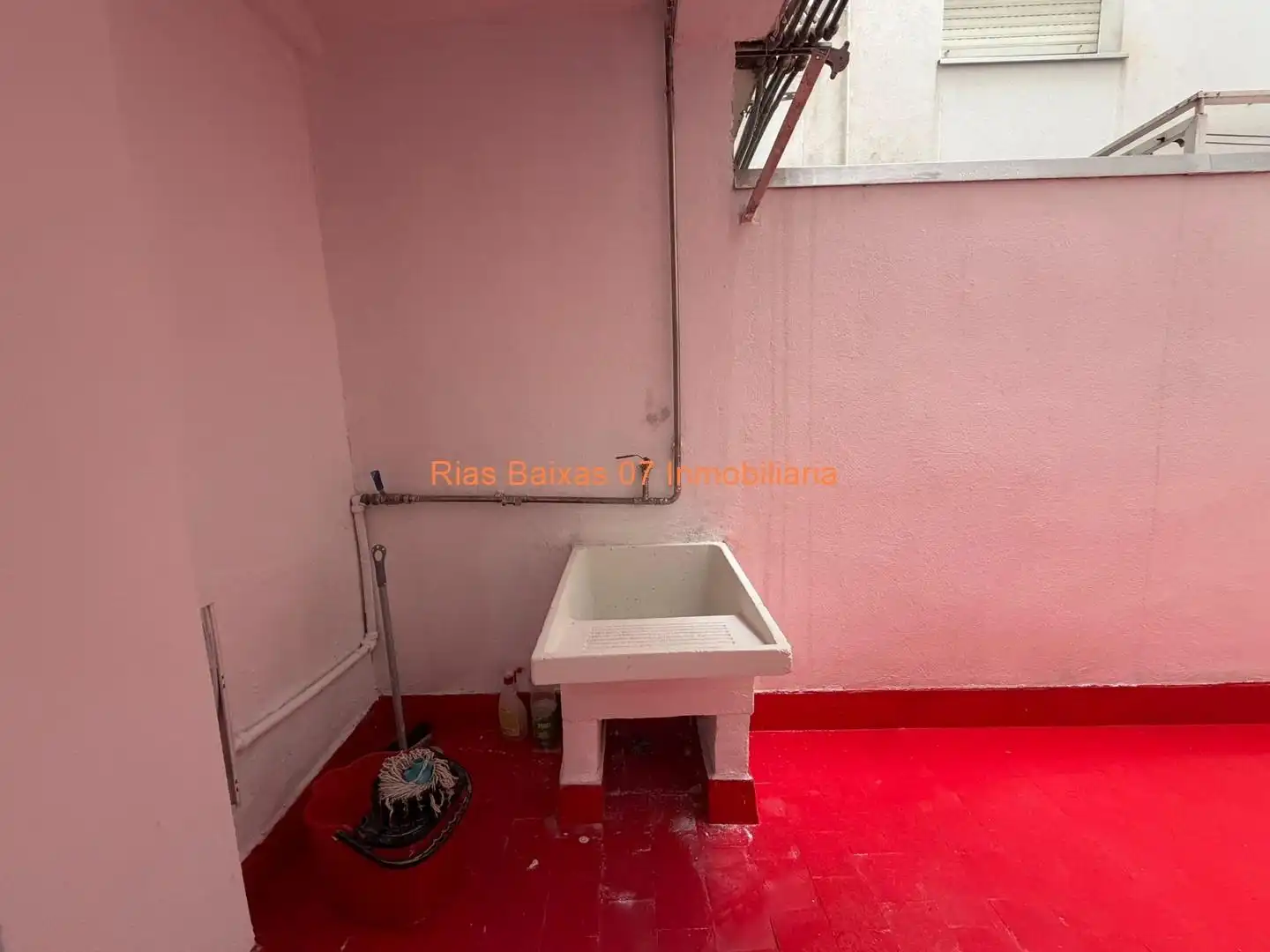 Terraza de Piso en venta en Vigo  con Calefacción, Terraza y Trastero