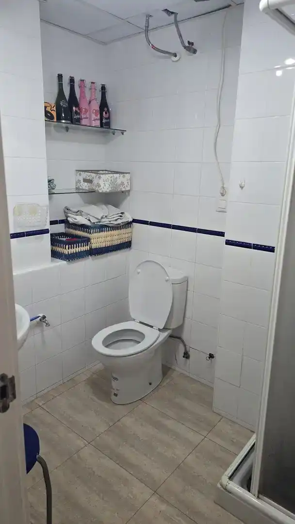 Bany de Casa adosada en venda en La Manga del Mar Menor amb Traster, Piscina i Moblat