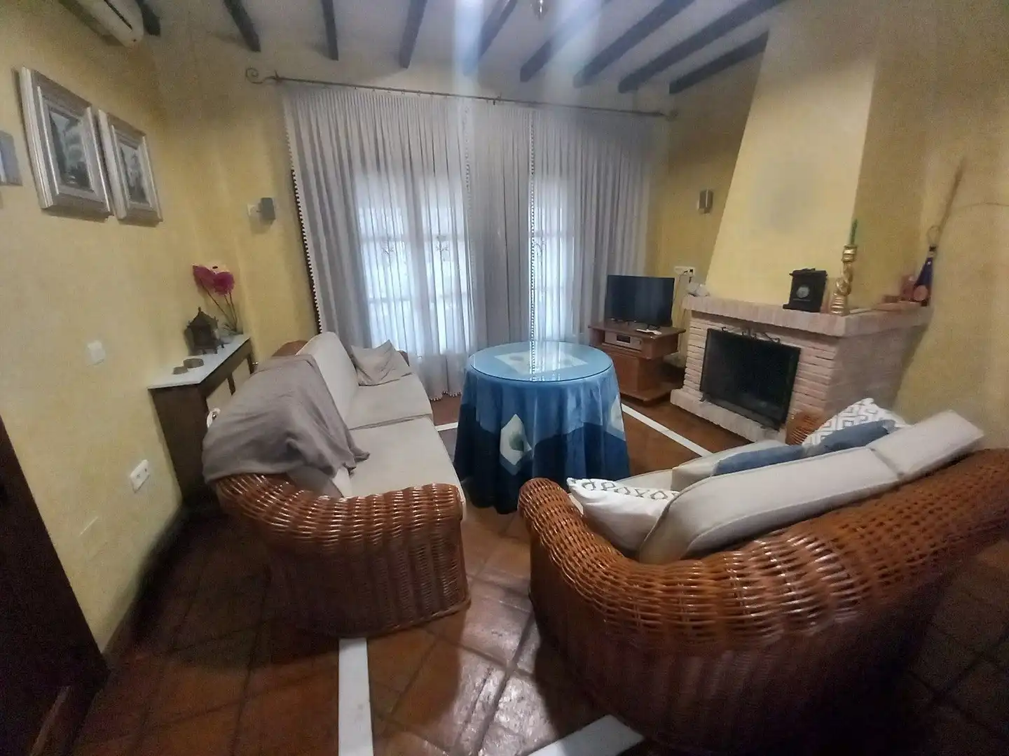 Sala d'estar de Casa o xalet en venda en Ronda amb Aire condicionat, Calefacció i Terrassa