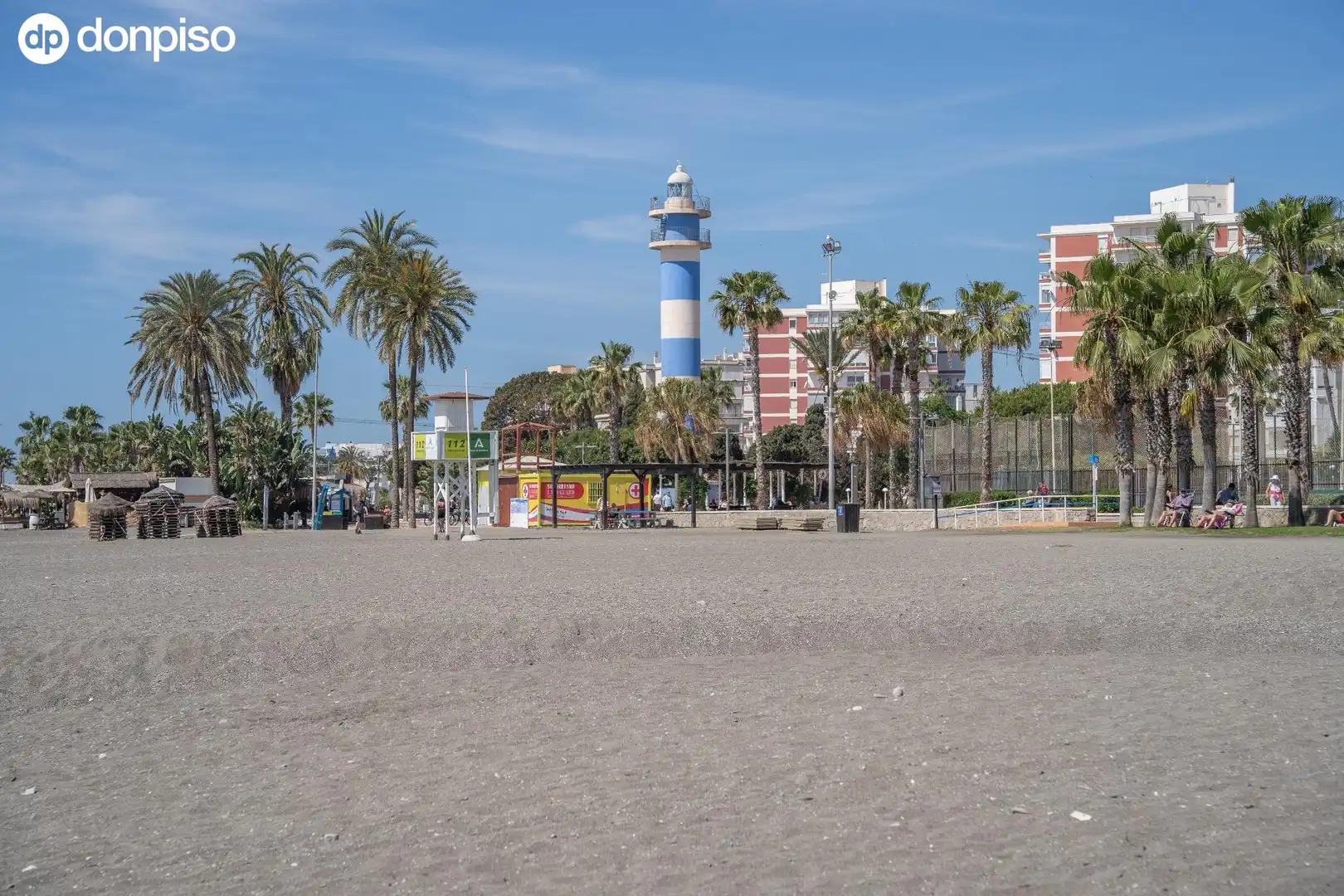 Vista exterior de Pis en venda en Vélez-Málaga