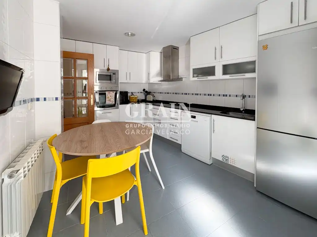 Cocina de Apartamento en venta en Albacete con Aire acondicionado y Calefacción