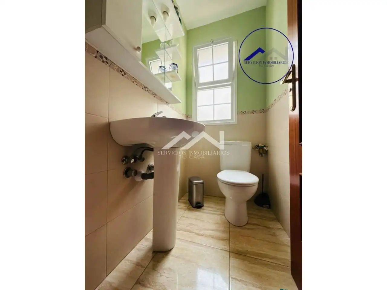 Bathroom of Flat for sale in Arafo  with Storage room