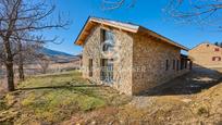 Vista exterior de Casa o xalet en venda en Llo amb Calefacció, Jardí privat i Parquet