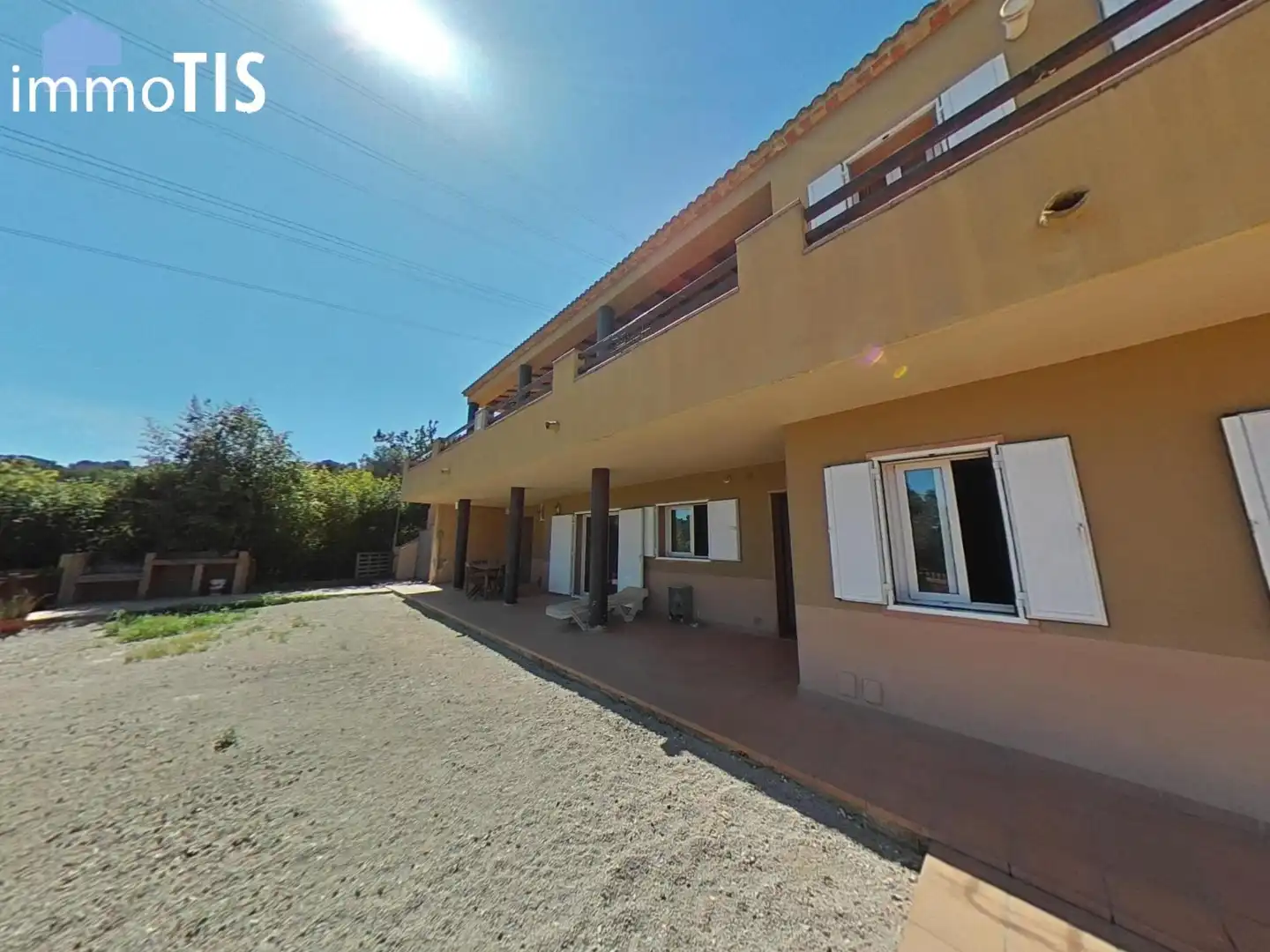 Vista exterior de Casa o xalet en venda en Cubelles amb Aire condicionat, Jardí privat i Terrassa