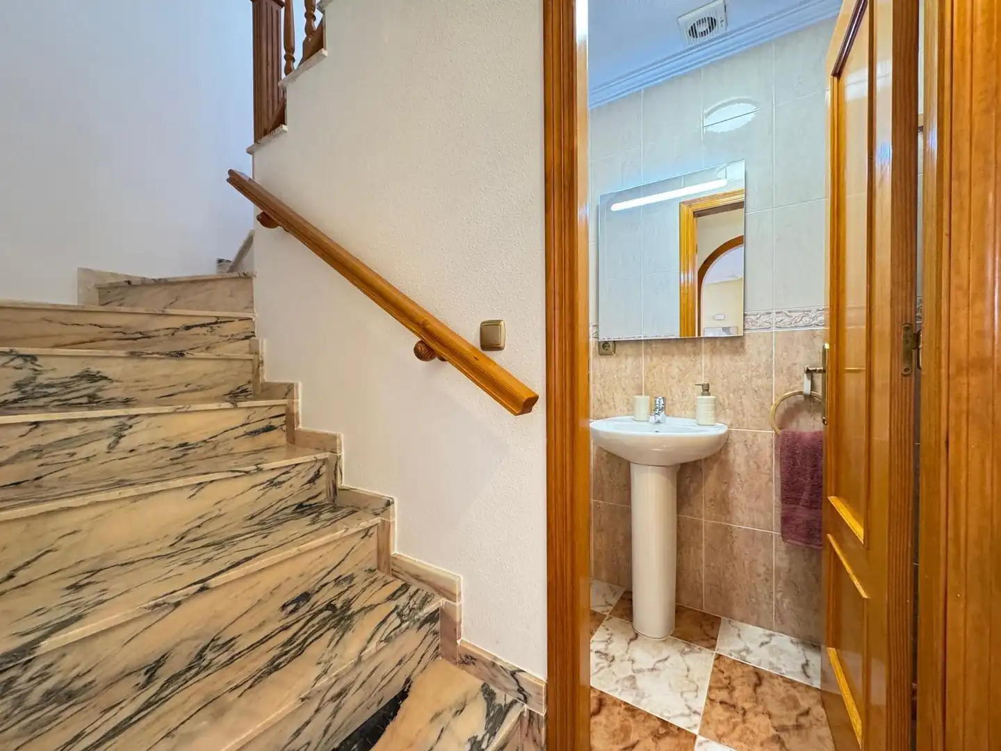 Casa a schiera con terrazza in vendita a Calle CASTILLO DE LA MOLA, imagen 31