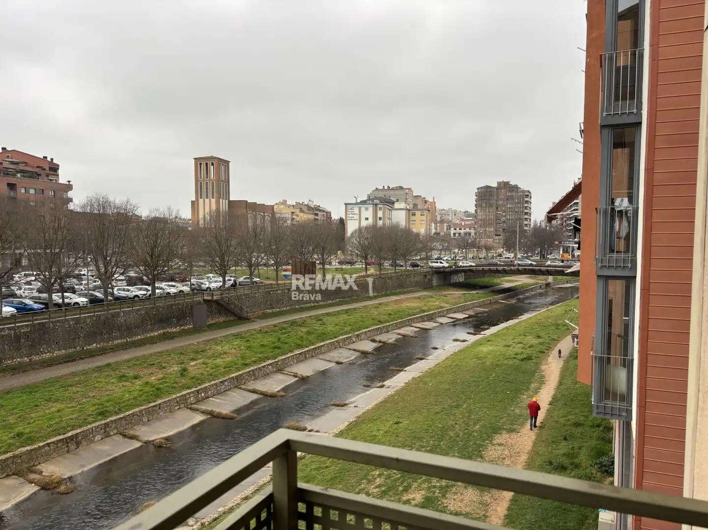 Vista exterior de Piso en venta en Girona con Aire acondicionado y Balcón
