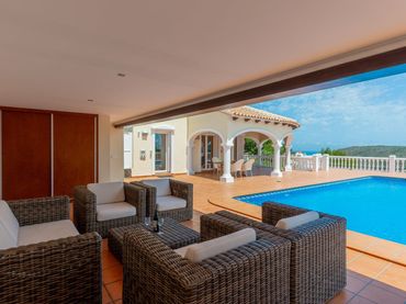 Villa con piscina in vendita a La Sella