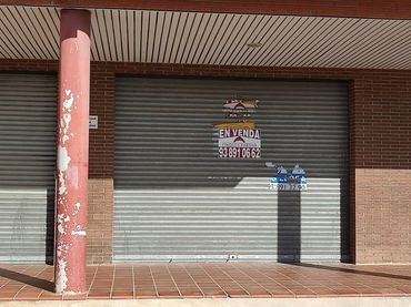 Local comercial en venta en Calle Plaça Joan Casanovas