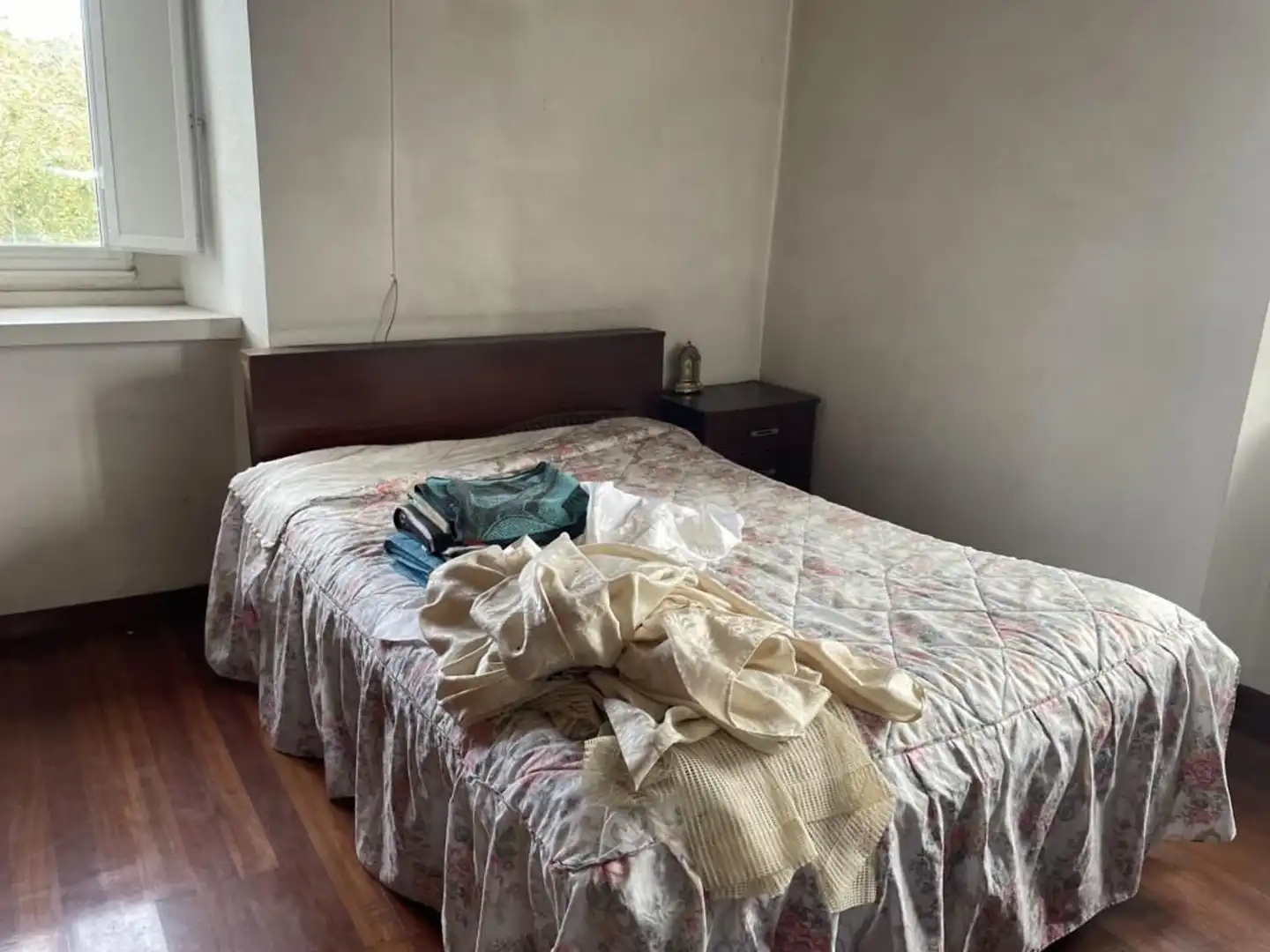Schlafzimmer von Country house zum Verkauf in Ortigueira mit Privatgarten, Terrasse und Abstellraum