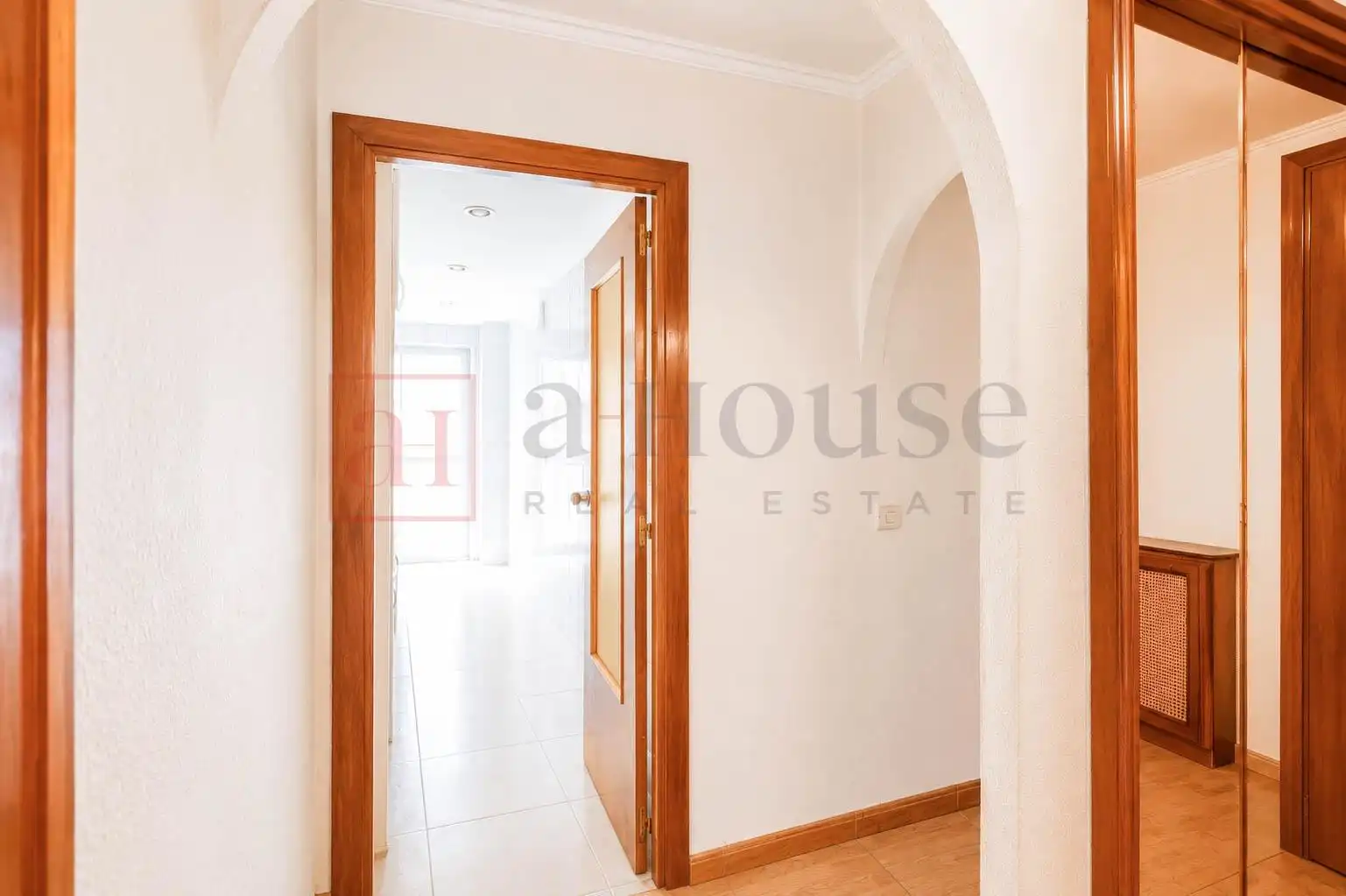 Wohnung zum Verkauf in Madrid mit Klimaanlage, Heizung und Terrasse