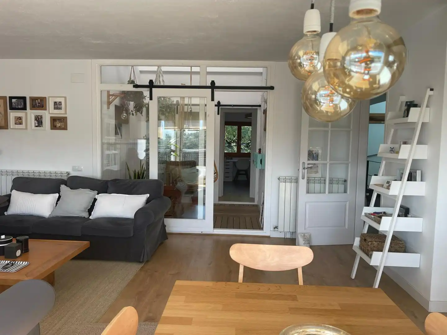 Sala d'estar de Casa adosada en venda en La Nou de Gaià amb Jardí privat, Terrassa i Piscina