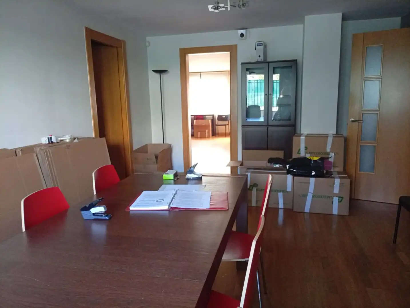 Büro zur Miete in Arroyo de la Encomienda mit Heizung und Abstellraum