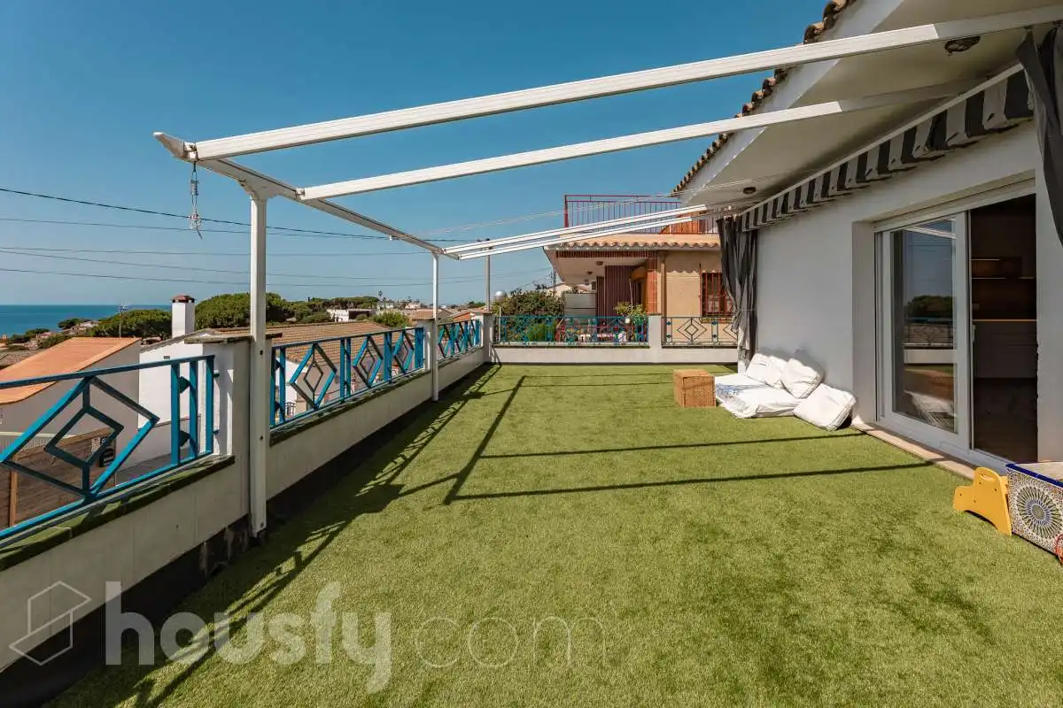 Casa o xalet en venda a Avinguda dels Llimoners, Canet de Mar
