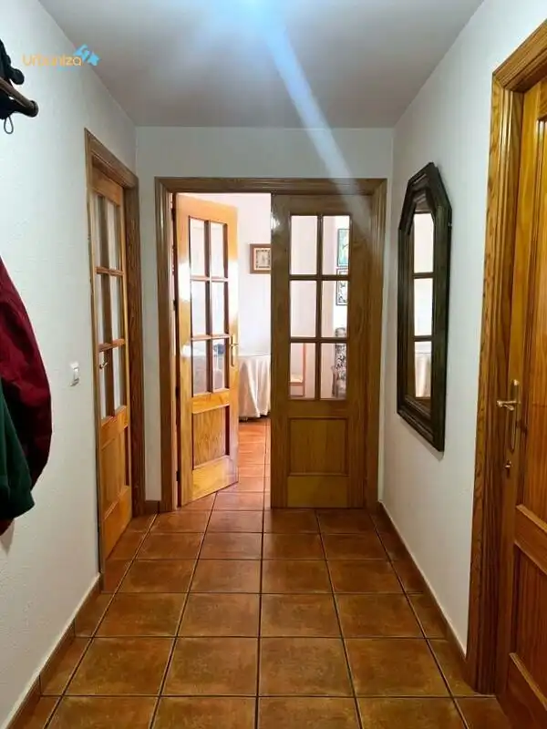 Piso en venta en Talavera la Real con Amueblado y Balcón