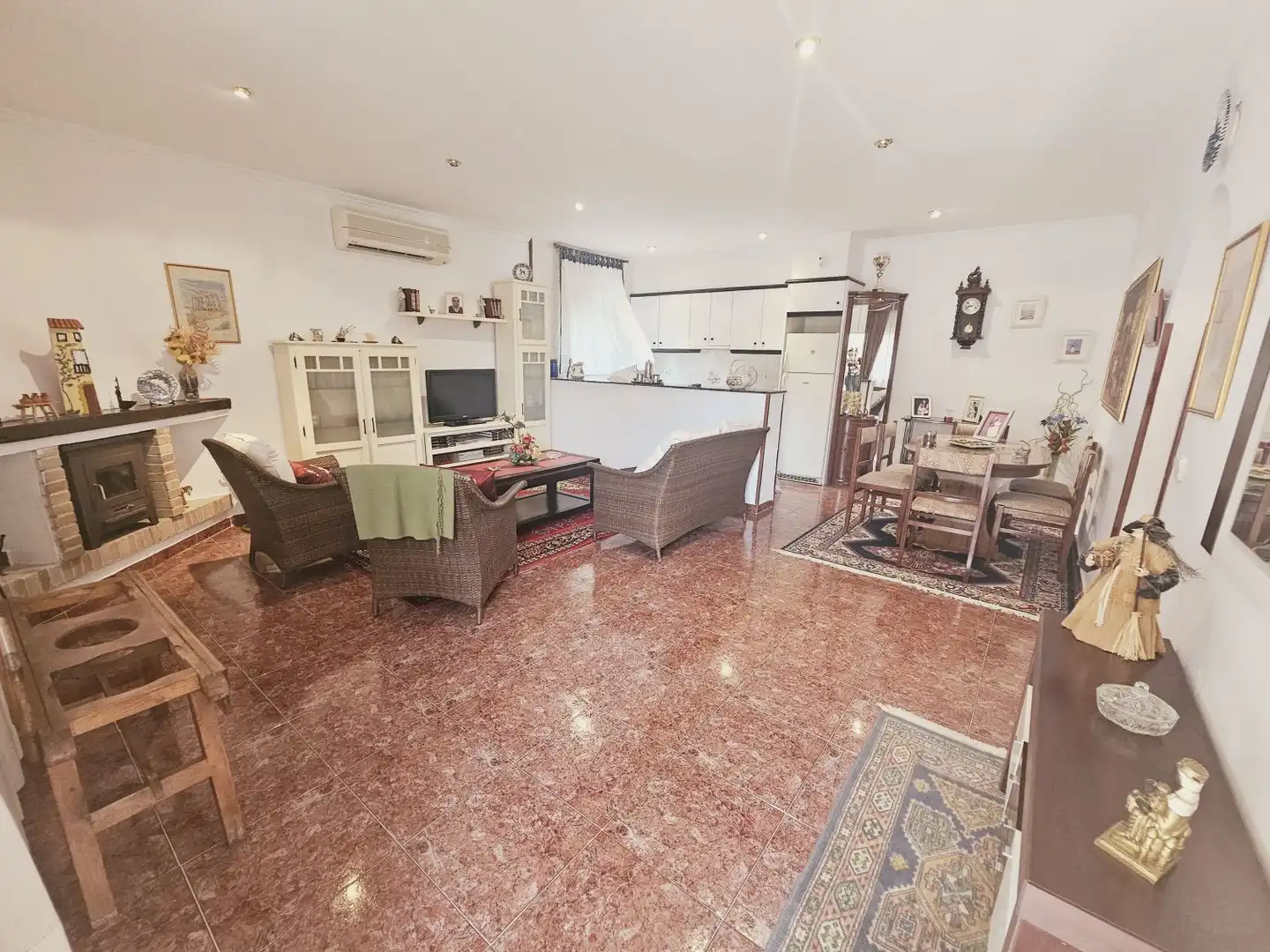Living room of Houses for sale in El Vendrell  with Air Conditioner and Heating