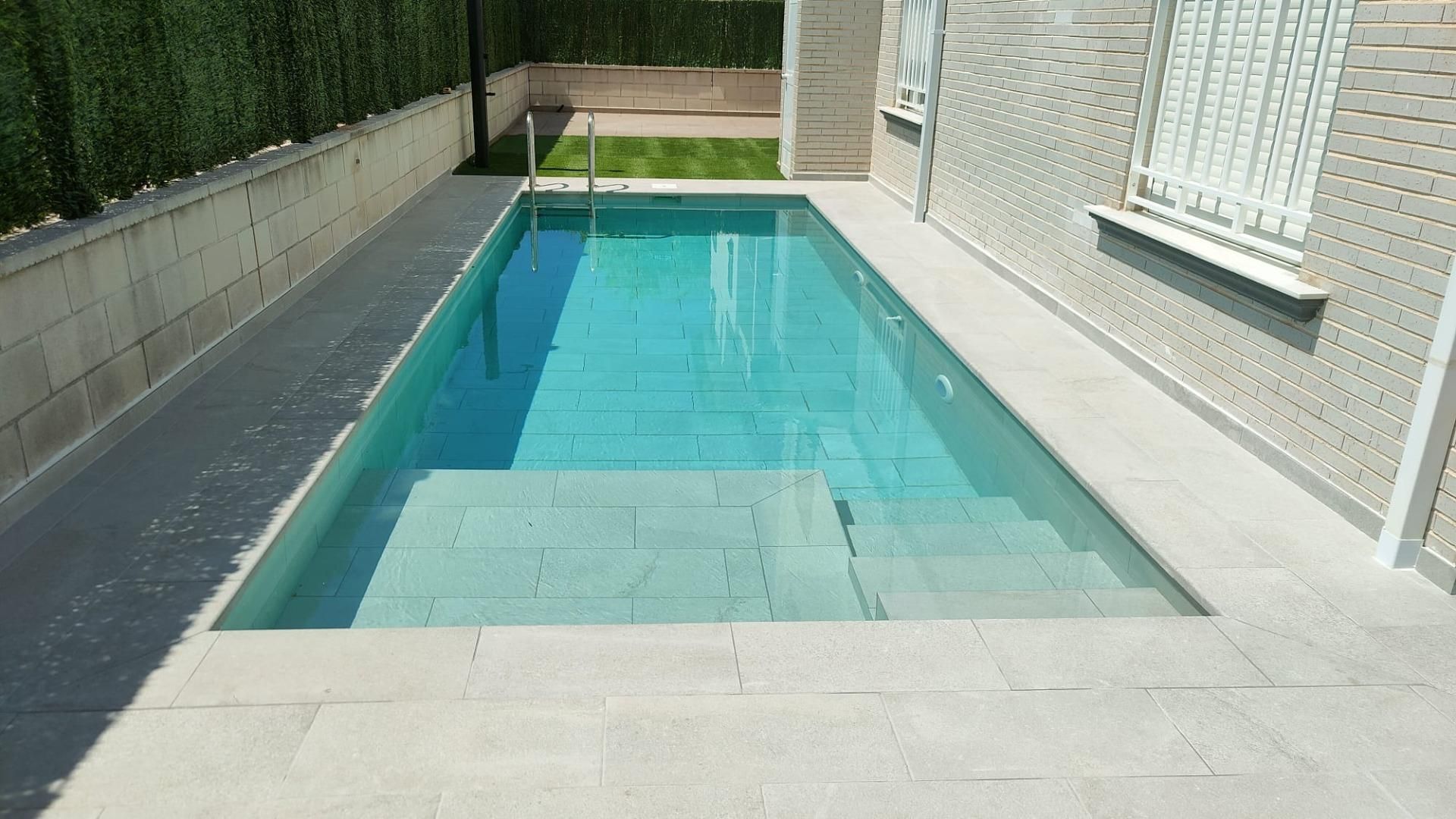 Piscina de Planta baixa de lloguer en Oliva amb Jardí privat, Terrassa i Piscina comunitària